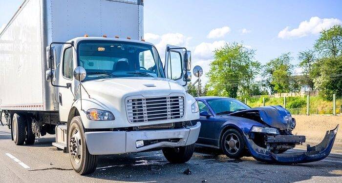 What Role Does Fault Play In A Truck Crash?