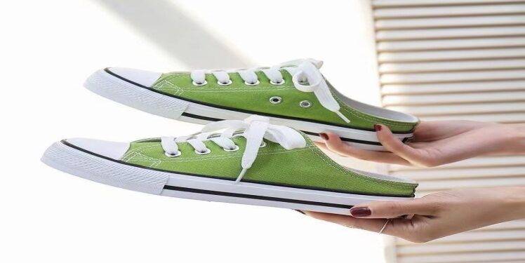 Women’s Canvas Shoes on Evaless